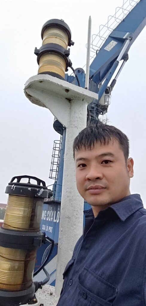 Điện Tàu Thuỷ Lập Anh Anh 82